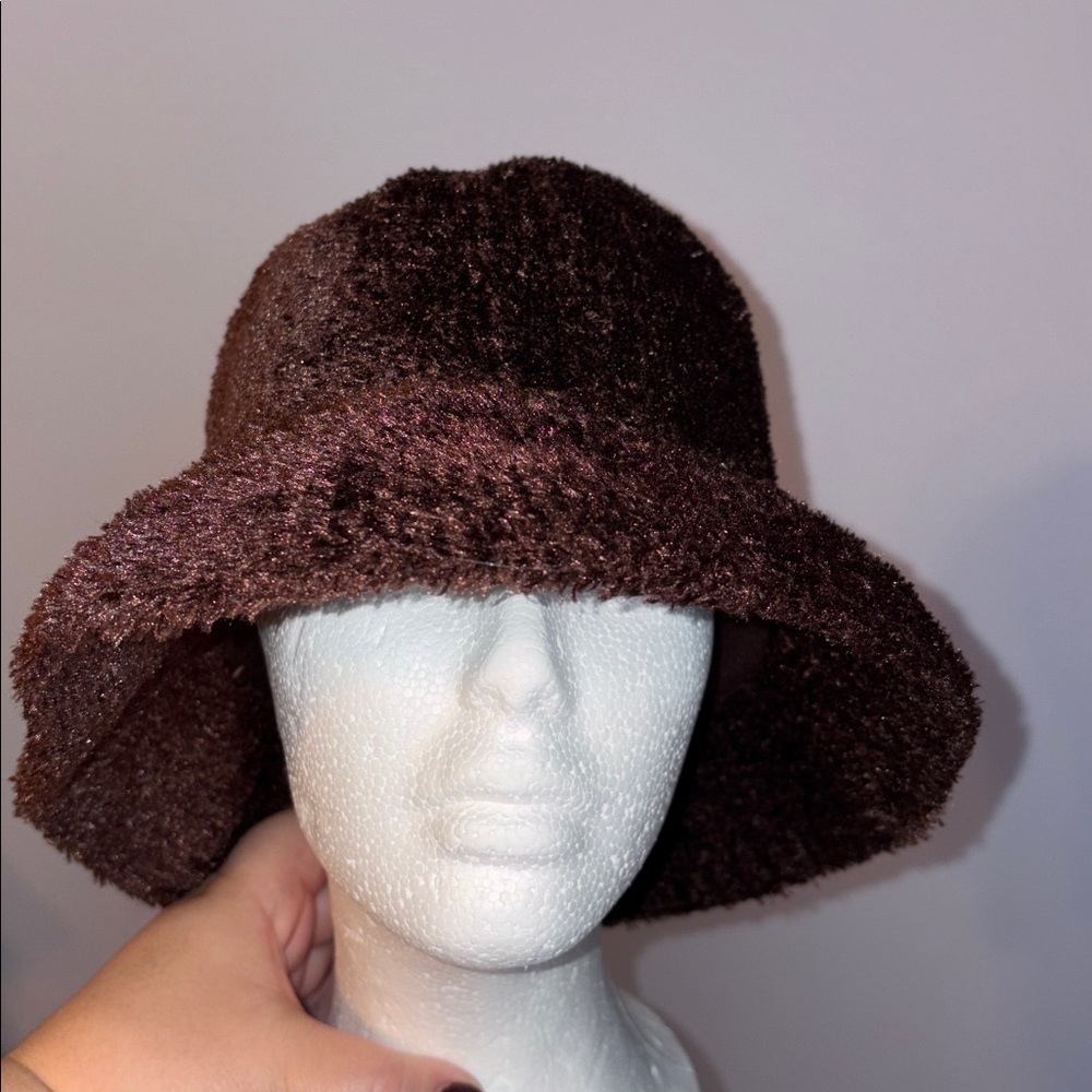 Jaclyn Smith Chenille Fuzzy Knit Brown Bucket Hat OSFM